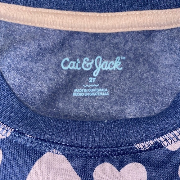 Cat & Jack toddler girl heart long sleeve blue/purple sweatshirt 2T - Picture 3 of 3